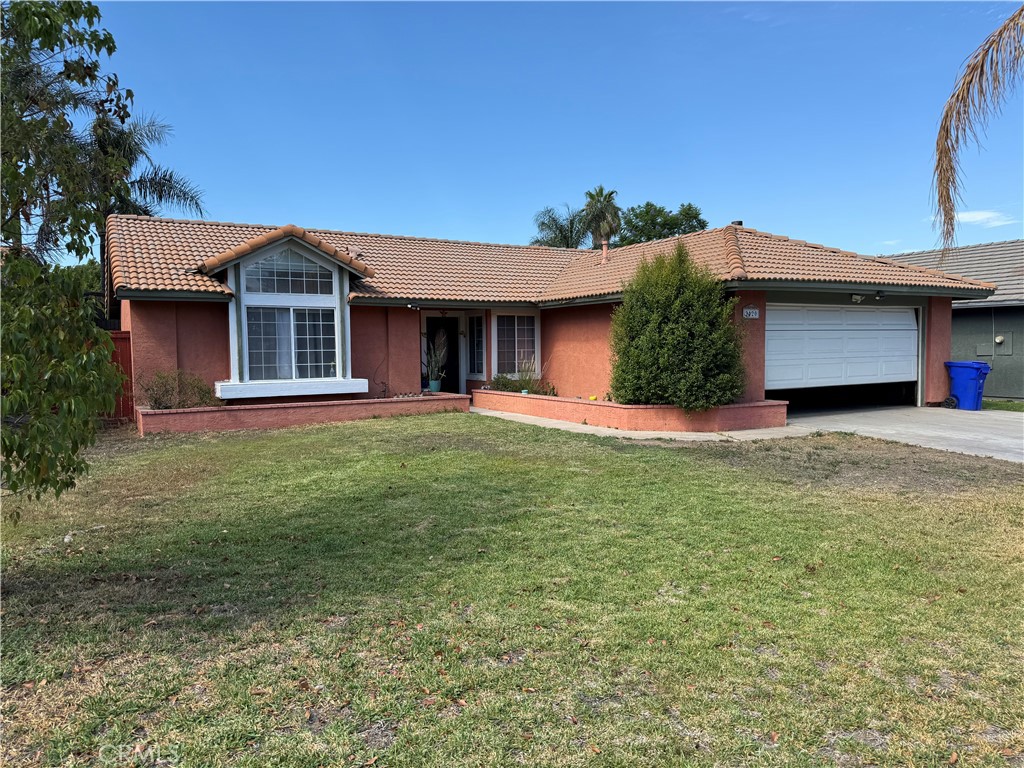 2420 W Sunrise Drive Property Photo 5