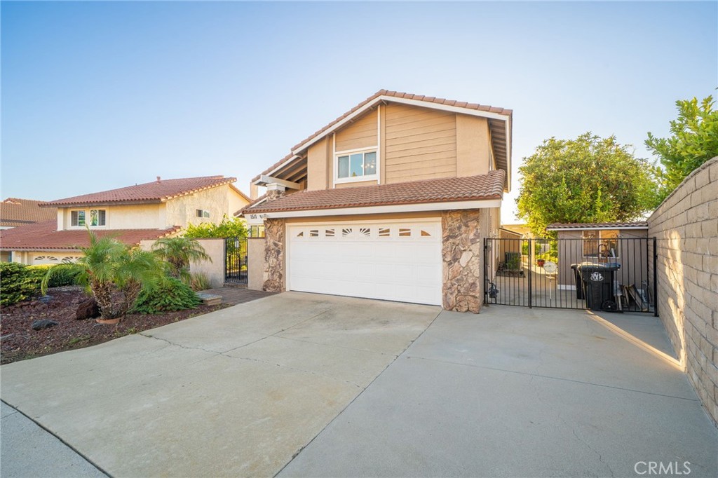 1511 Deer Crossing Property Photo 4