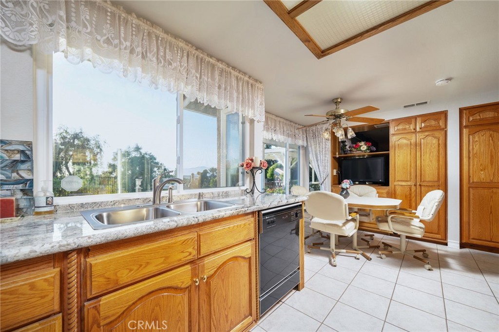 1511 Deer Crossing Property Photo 16