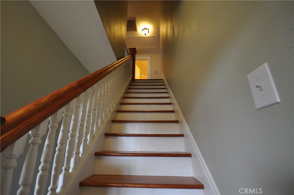 403 N Campus Property Photo 14