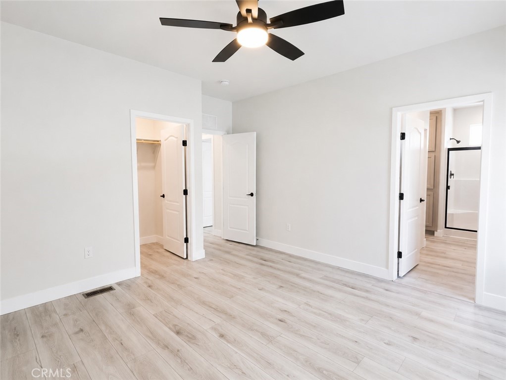 1855 E Riverside Drive 74 Property Photo 12
