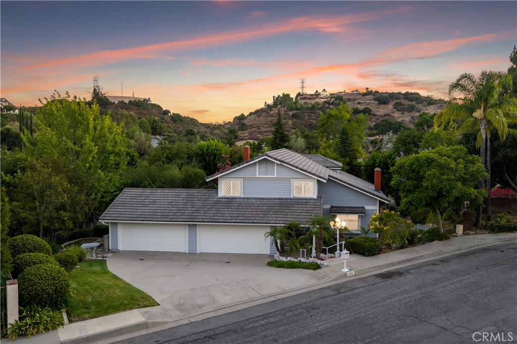 1430 Sierra Sky Property Photo