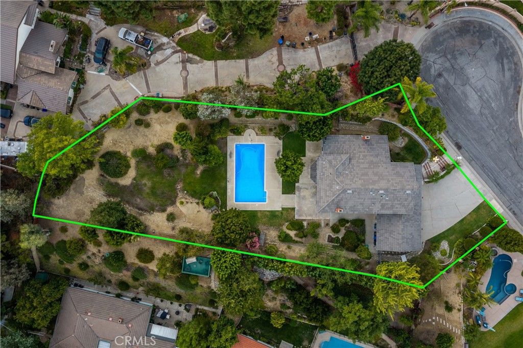 1430 Sierra Sky Property Photo 4