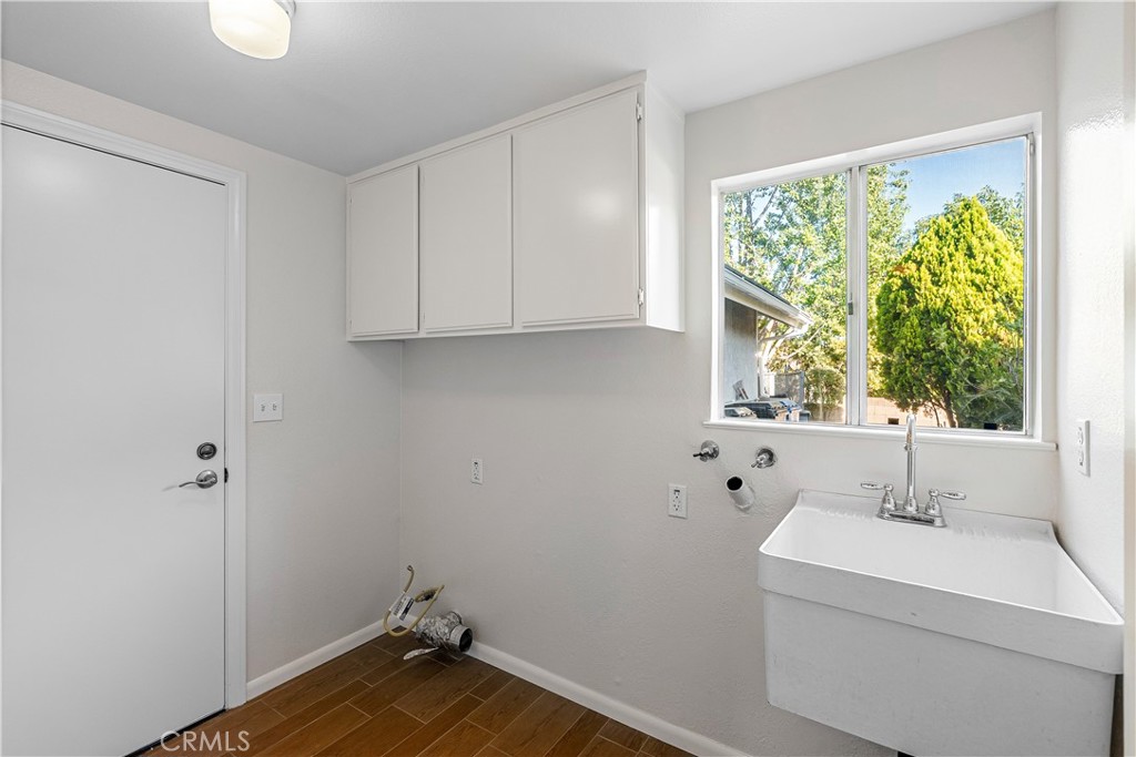 1430 Sierra Sky Property Photo 27