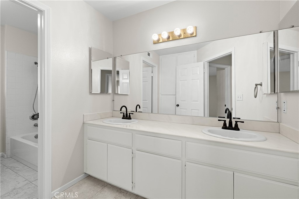 1430 Sierra Sky Property Photo 41
