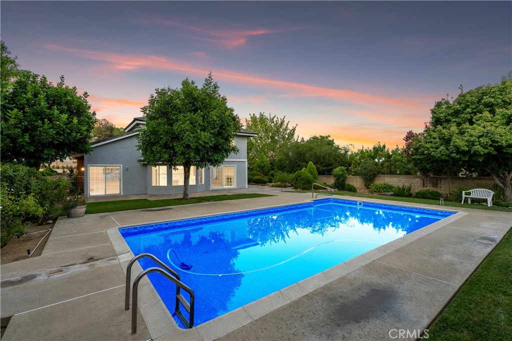 1430 Sierra Sky Property Photo 46
