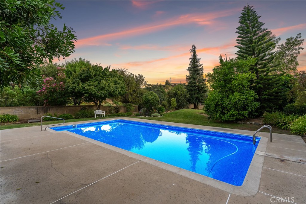 1430 Sierra Sky Property Photo 53