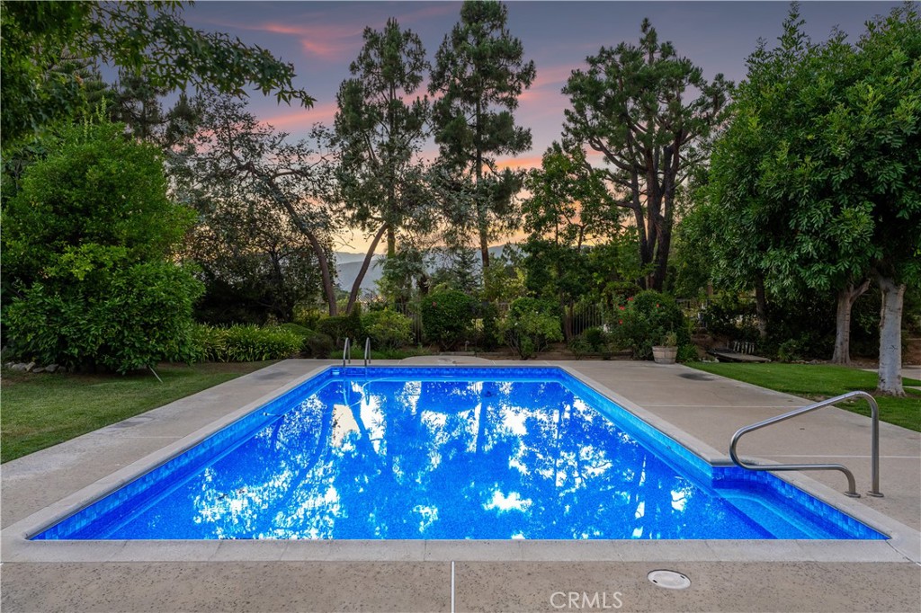 1430 Sierra Sky Property Photo 54