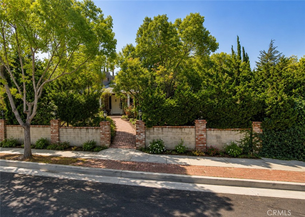 1107 Orange Grove Property Photo 1
