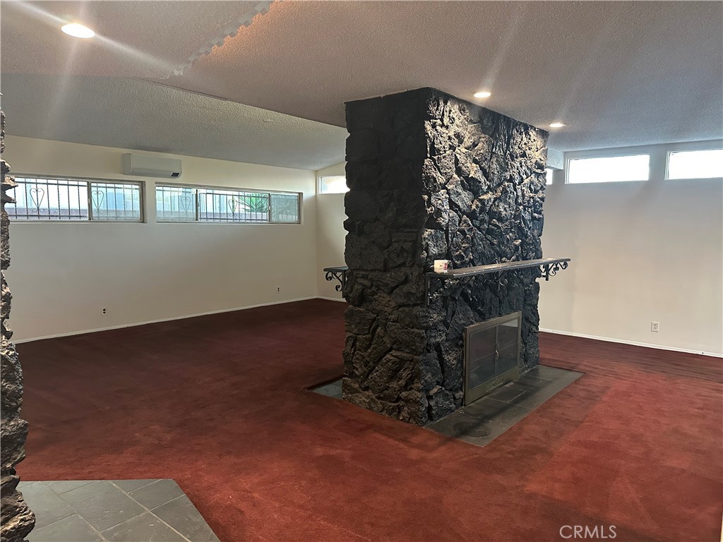 3241 Santa Ana Property Photo 13