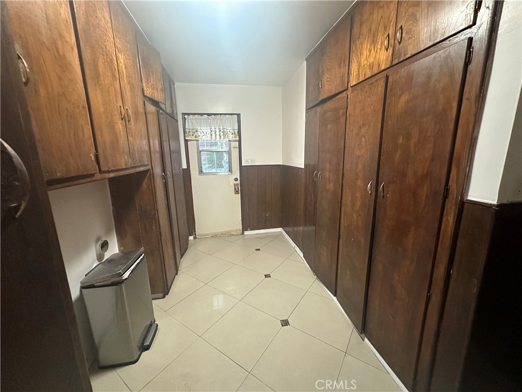 3241 Santa Ana Property Photo 14