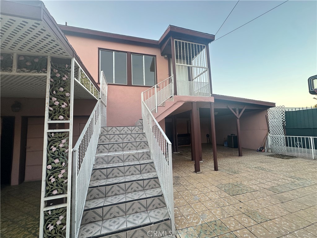 3241 Santa Ana Property Photo 20