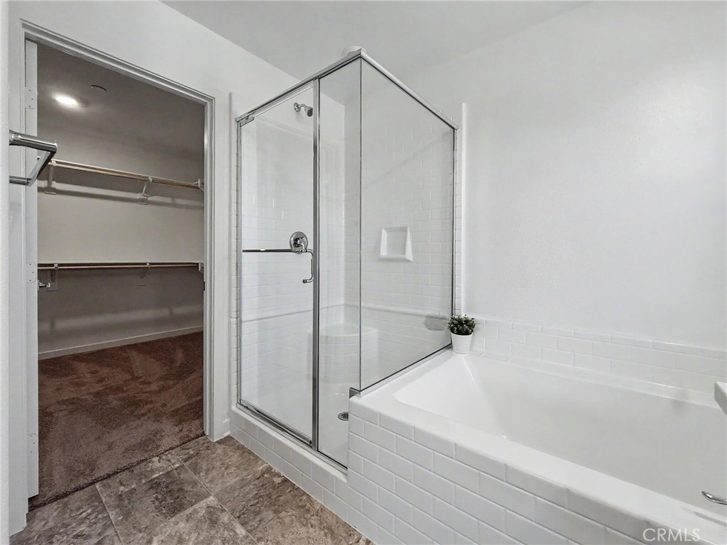 1366 Thunderbolt Lane Property Photo 12