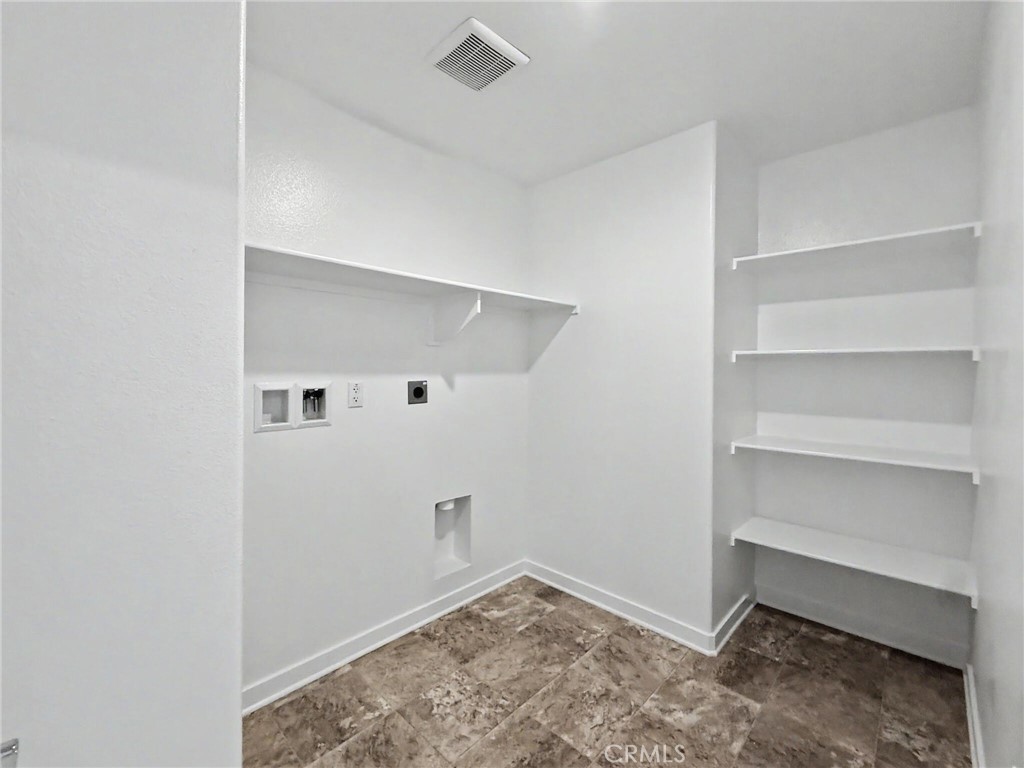 1366 Thunderbolt Lane Property Photo 16