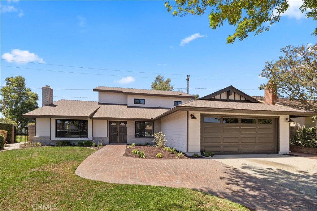 6313 Canterwood Property Photo 1