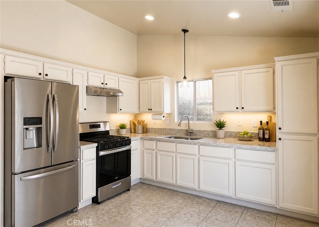 66820 Yucca Property Photo 6