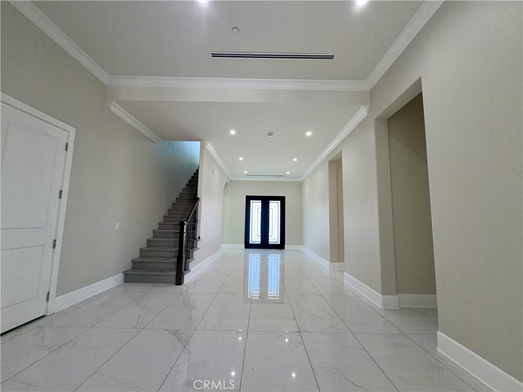 13725 Copley Property Photo 9