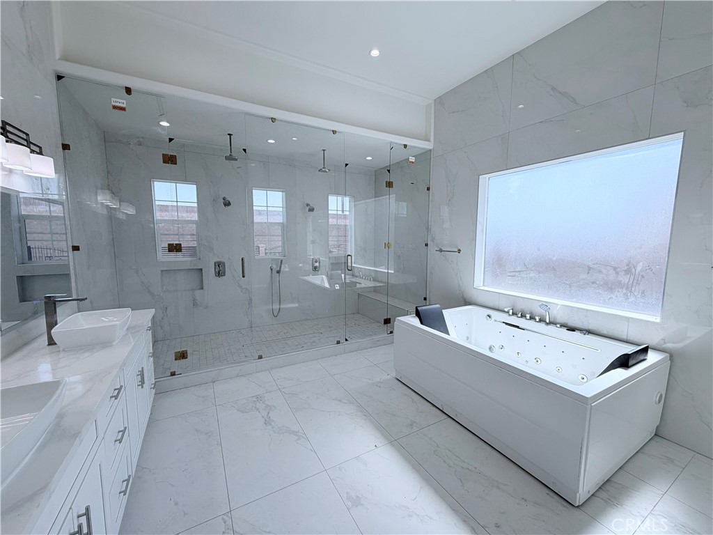 13725 Copley Property Photo 18