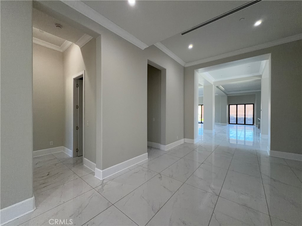13725 Copley Property Photo 23