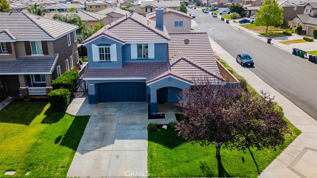 88 Ivory Property Photo 3