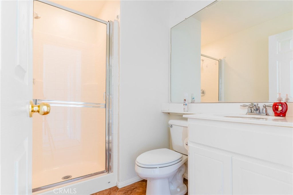 88 Ivory Property Photo 39
