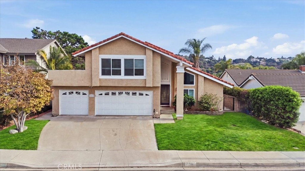 23450 Amberwick Place Property Photo 1
