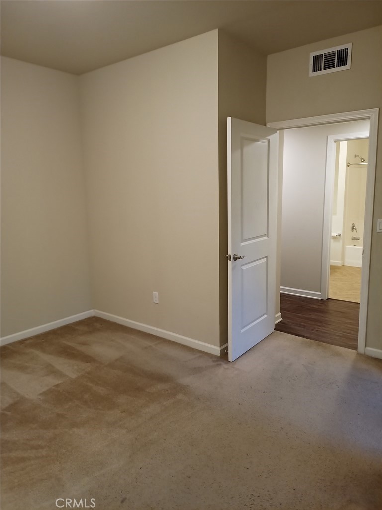 140 Ivy Avenue A4 Property Photo 26