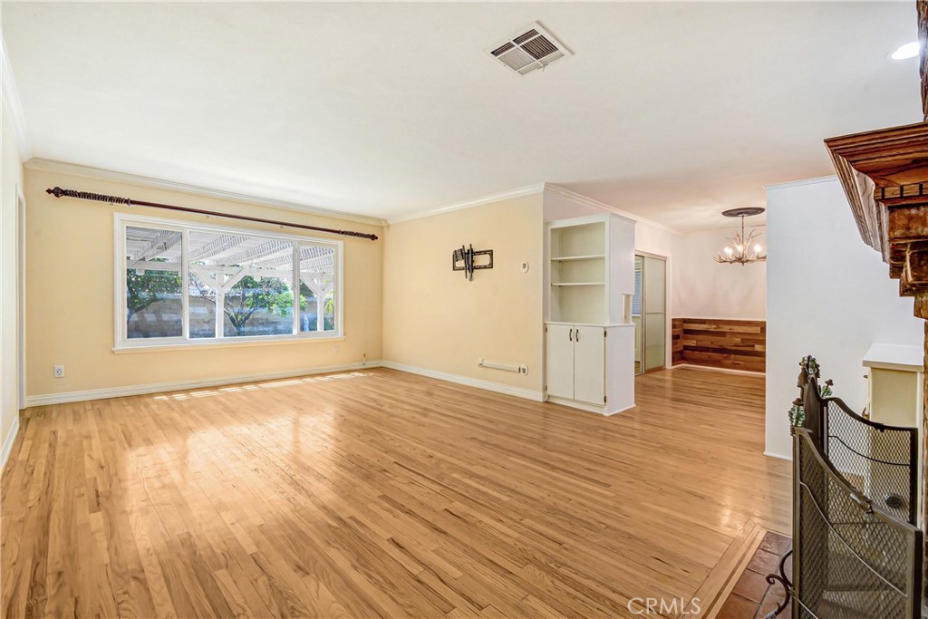 3264 N Lugo Property Photo 5