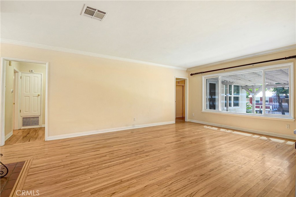 3264 N Lugo Property Photo 7