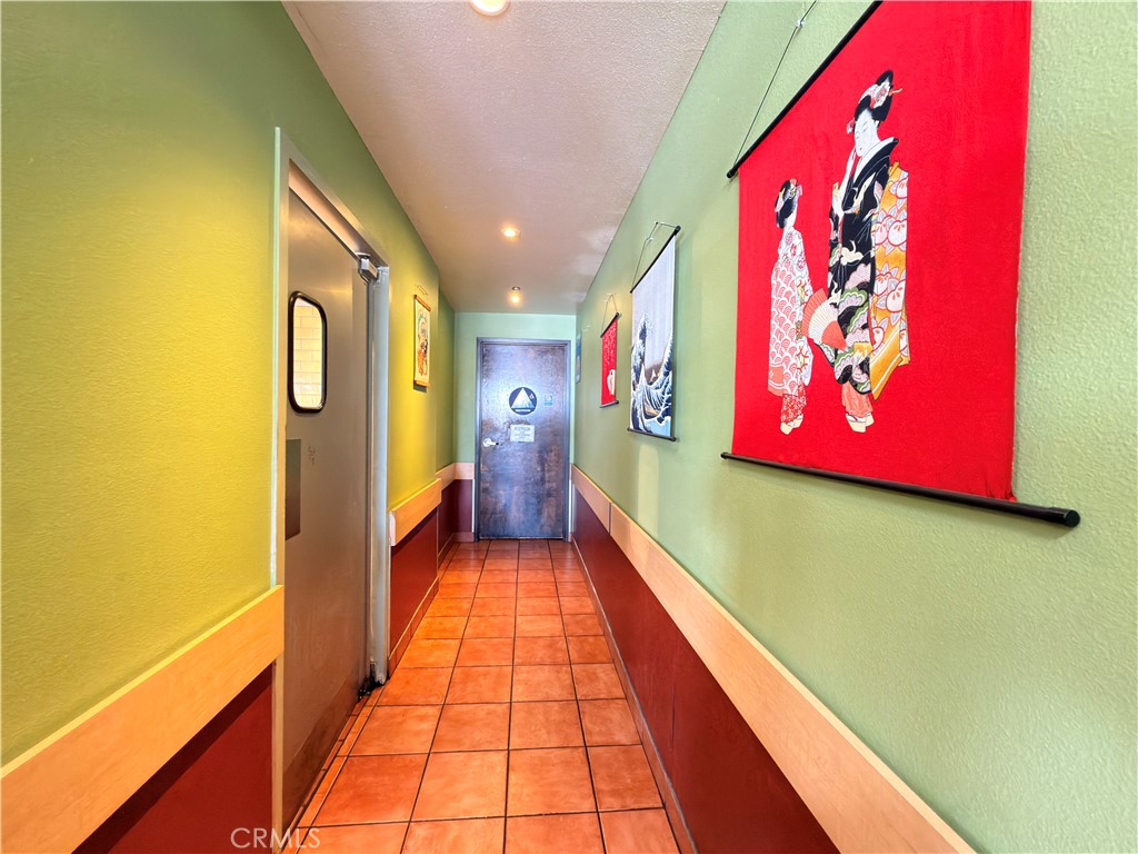 12430 Day St. Property Photo 7