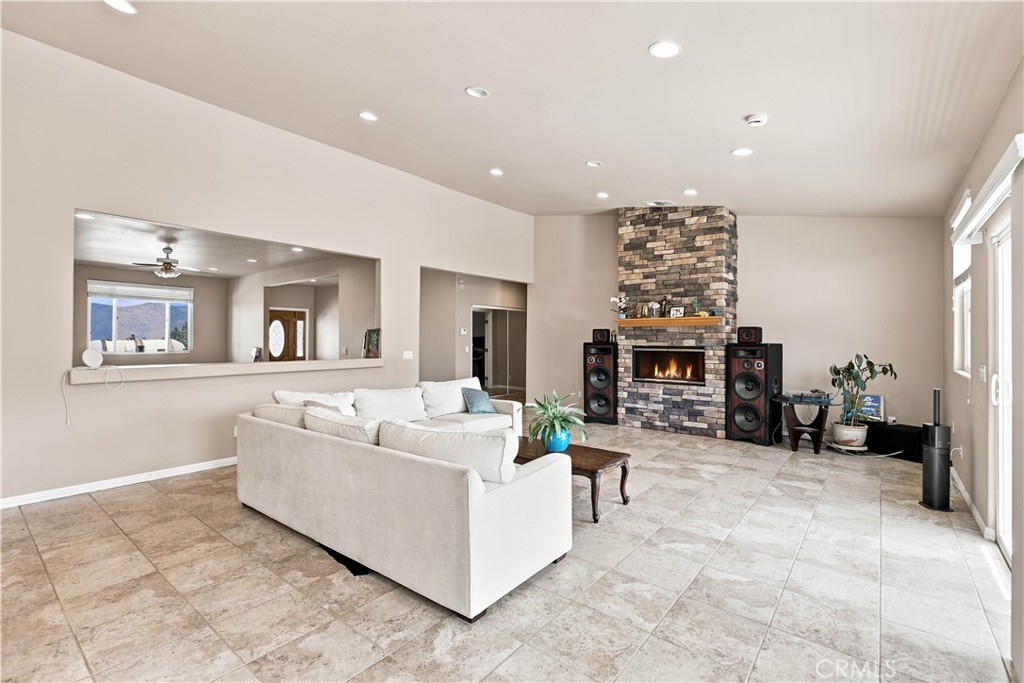 26475 Horizon Property Photo 11