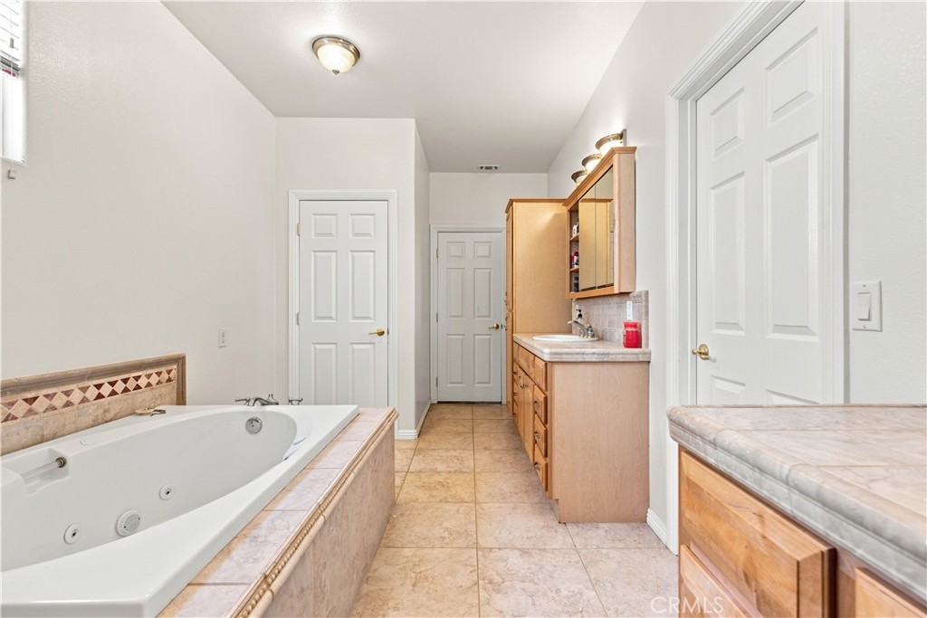 26475 Horizon Property Photo 34