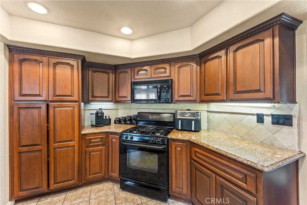12125 Westerly Trail Property Photo 12
