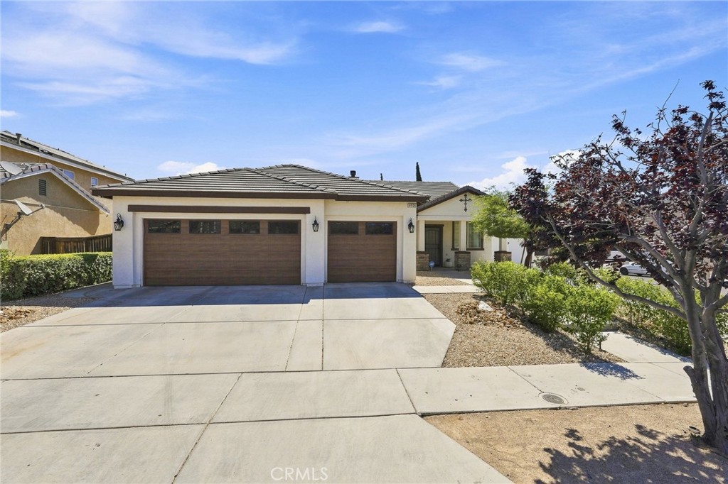 8935 Hydrangea Property Photo 2