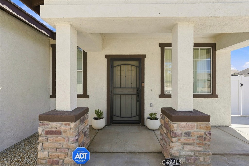 8935 Hydrangea Property Photo 6