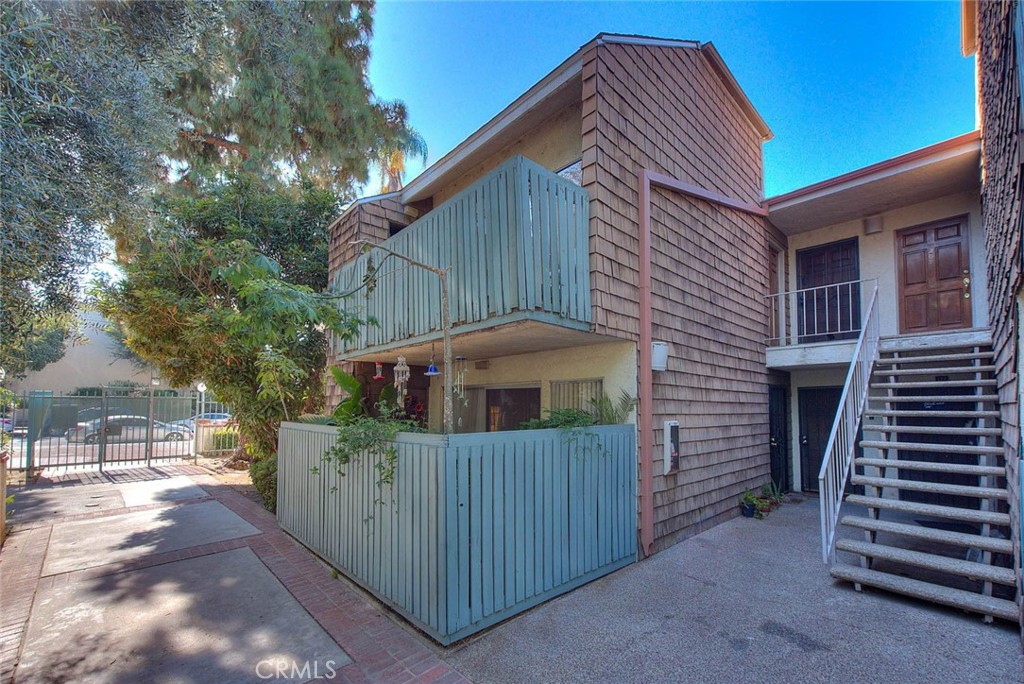 5700 Etiwanda 212 Property Photo 1
