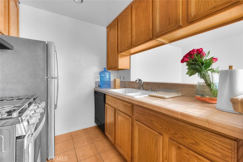 5700 Etiwanda 212 Property Photo 16