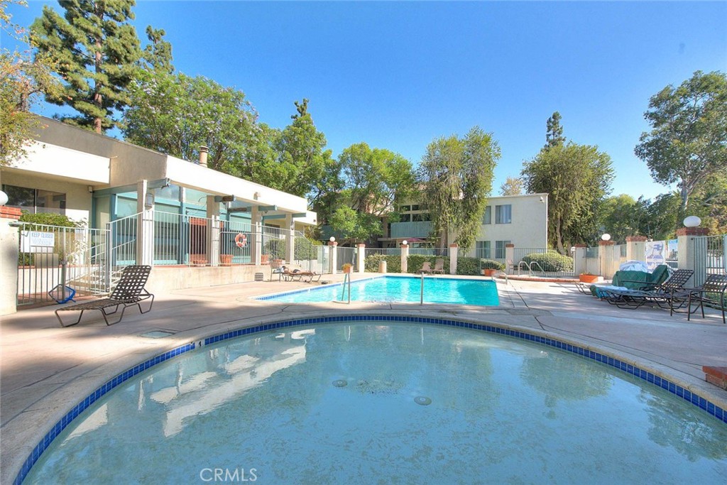 5700 Etiwanda 212 Property Photo 31