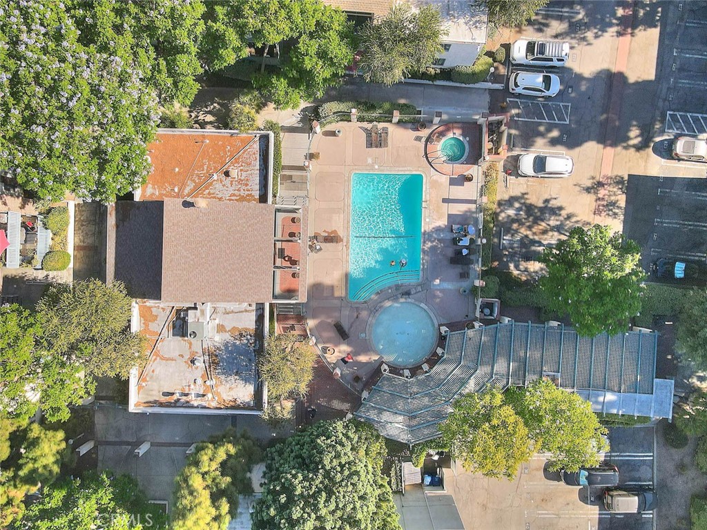 5700 Etiwanda 212 Property Photo 35