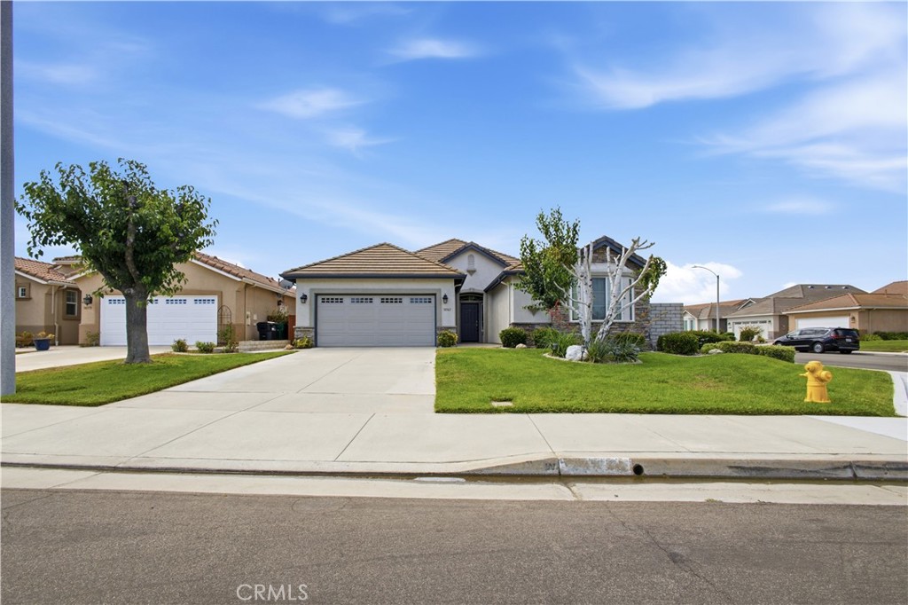 30365 Glen Ellen Circle Property Photo 1