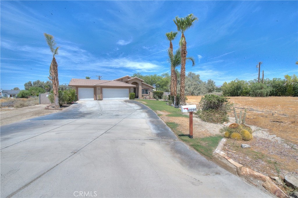 19721 Ocotillo Property Photo 6