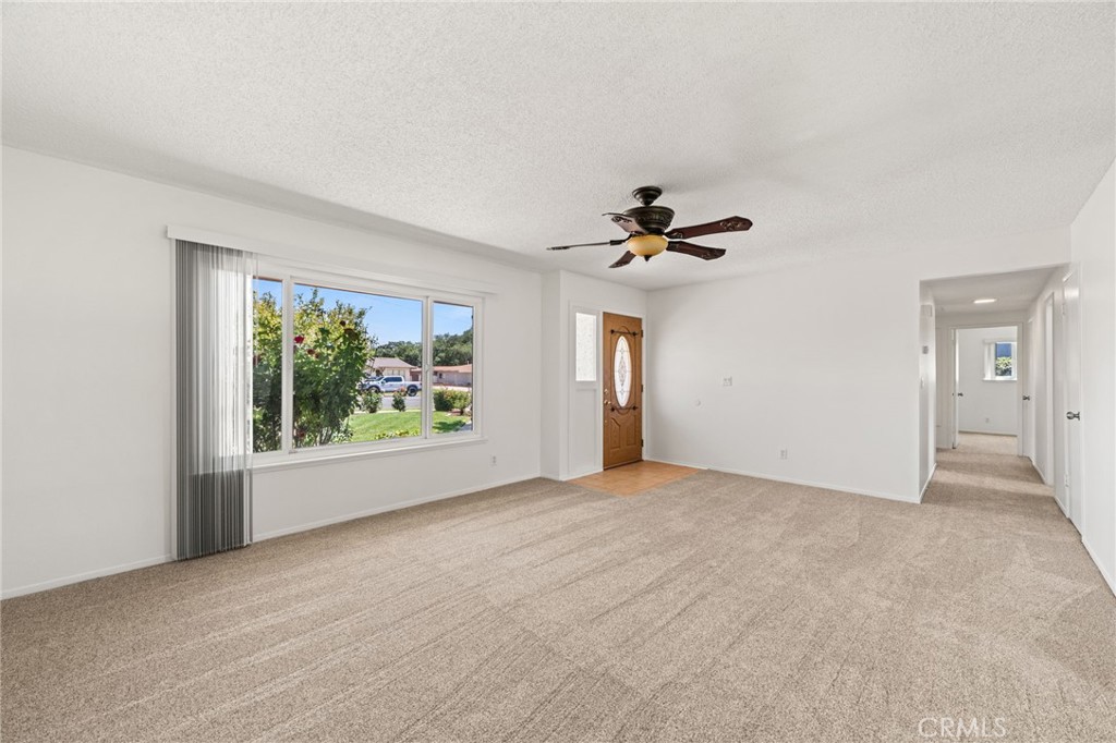 125 Mercer Property Photo 3