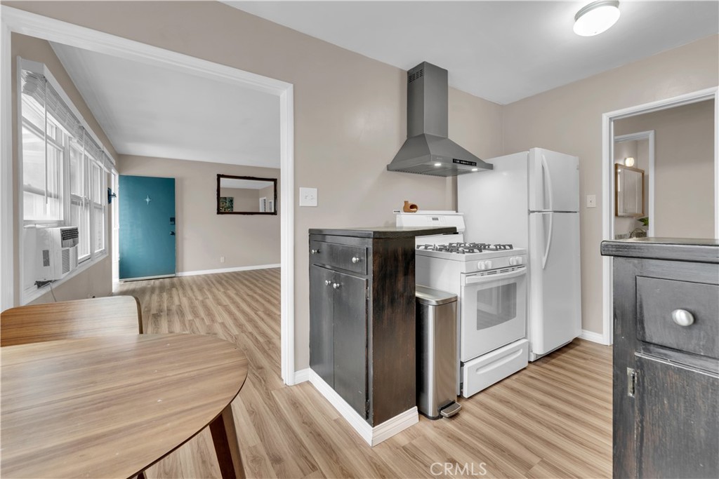 1250 E 1st Street 7 Property Photo 12