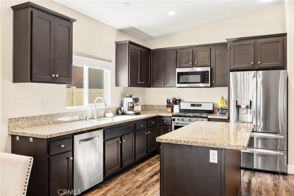 229 Country Club Property Photo 12