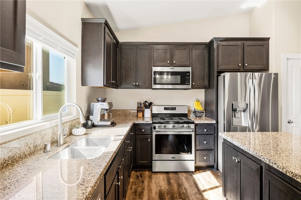 229 Country Club Property Photo 13