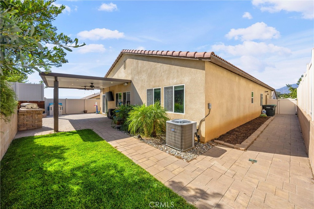 229 Country Club Property Photo 22