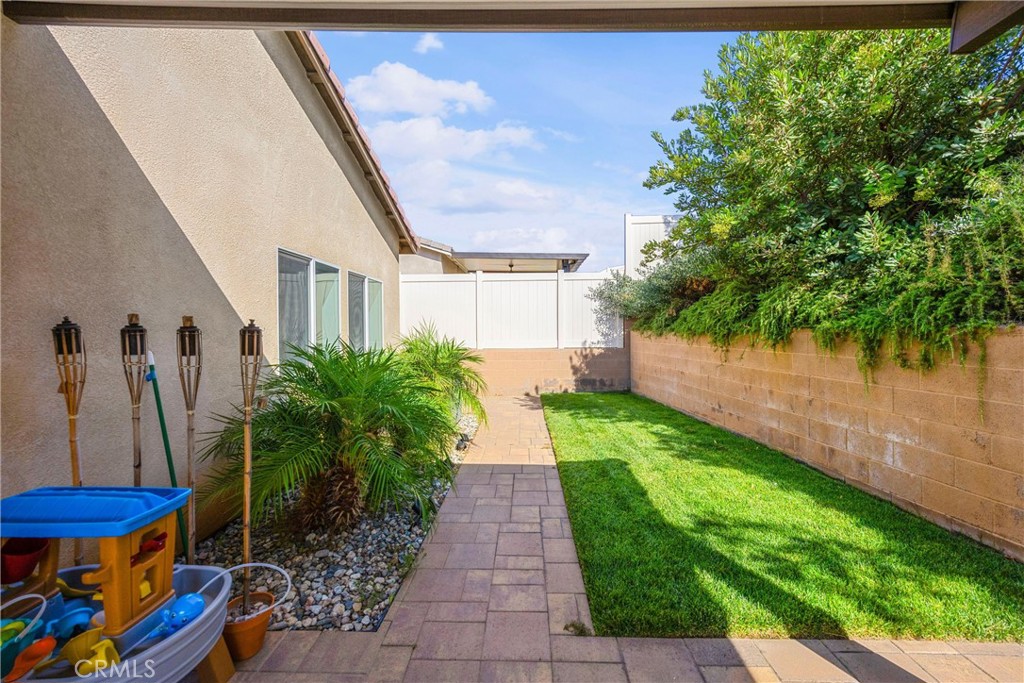 229 Country Club Property Photo 45