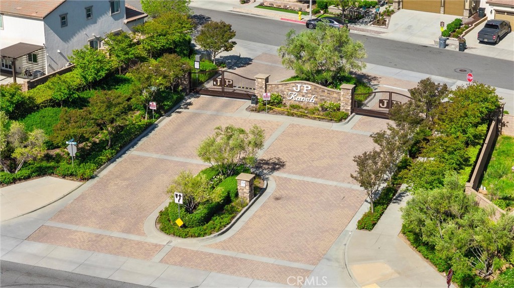 229 Country Club Property Photo 47