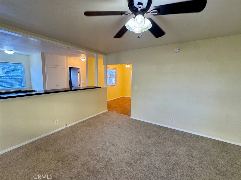 125 S Wildwood Property Photo 4