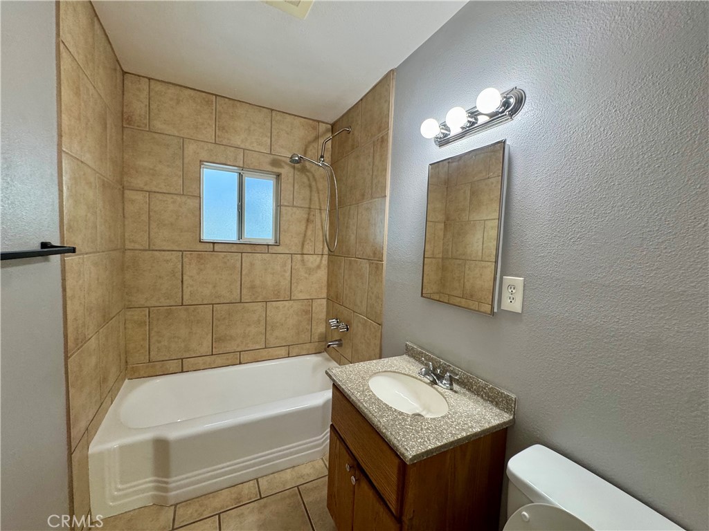 125 S Wildwood Property Photo 8